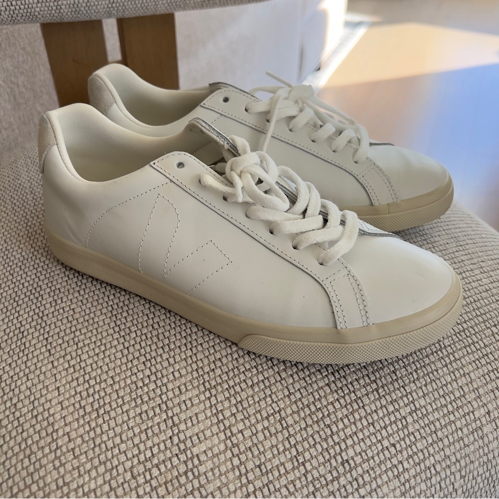 Veja Anthropologie Esplar Sneakers in Extra White - Picture 5 of 9